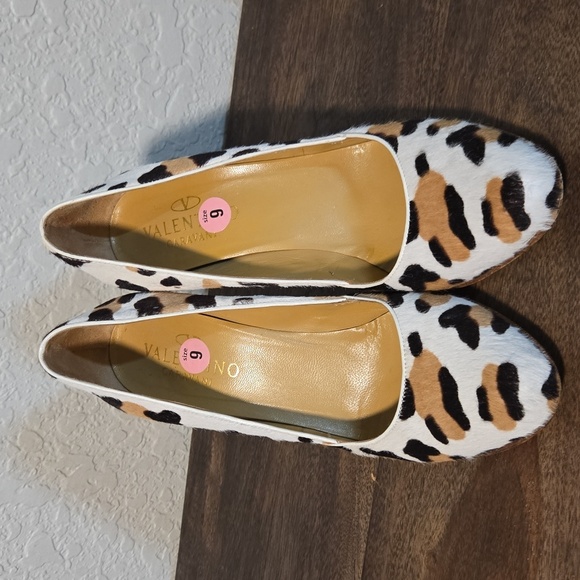 Valentino Garavani Pony Hair Heels EURO 40/US 9 - Picture 2 of 6